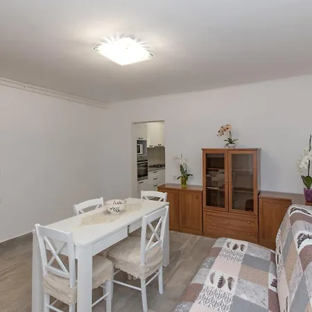 Fuer 4 Personen Ca 56 Qm In Murine, Istrien Istrische Riviera *